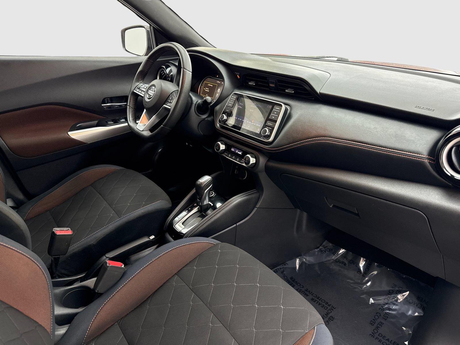Used 2018 Nissan Kicks SR FWD image 40