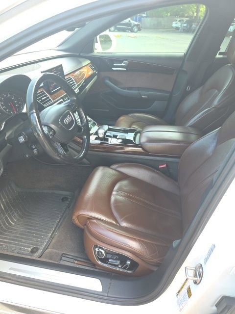 Used 2012 Audi A8 L 4.2 image 1