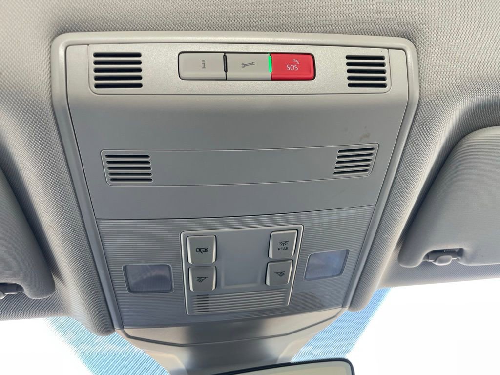 Used 2024 Volkswagen Jetta S image 45