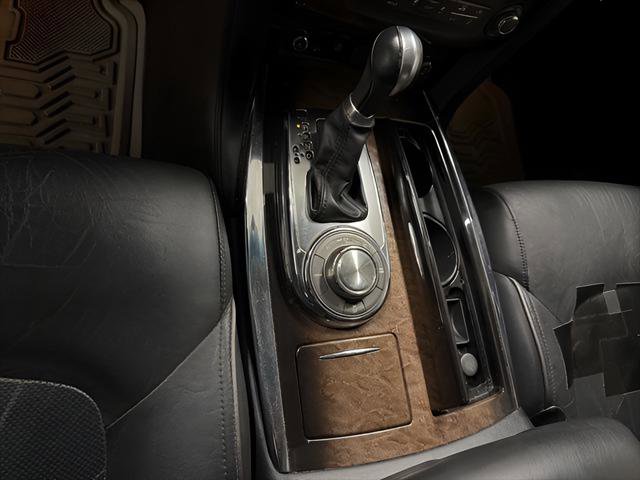 Used 2012 INFINITI QX56 4WD image 18