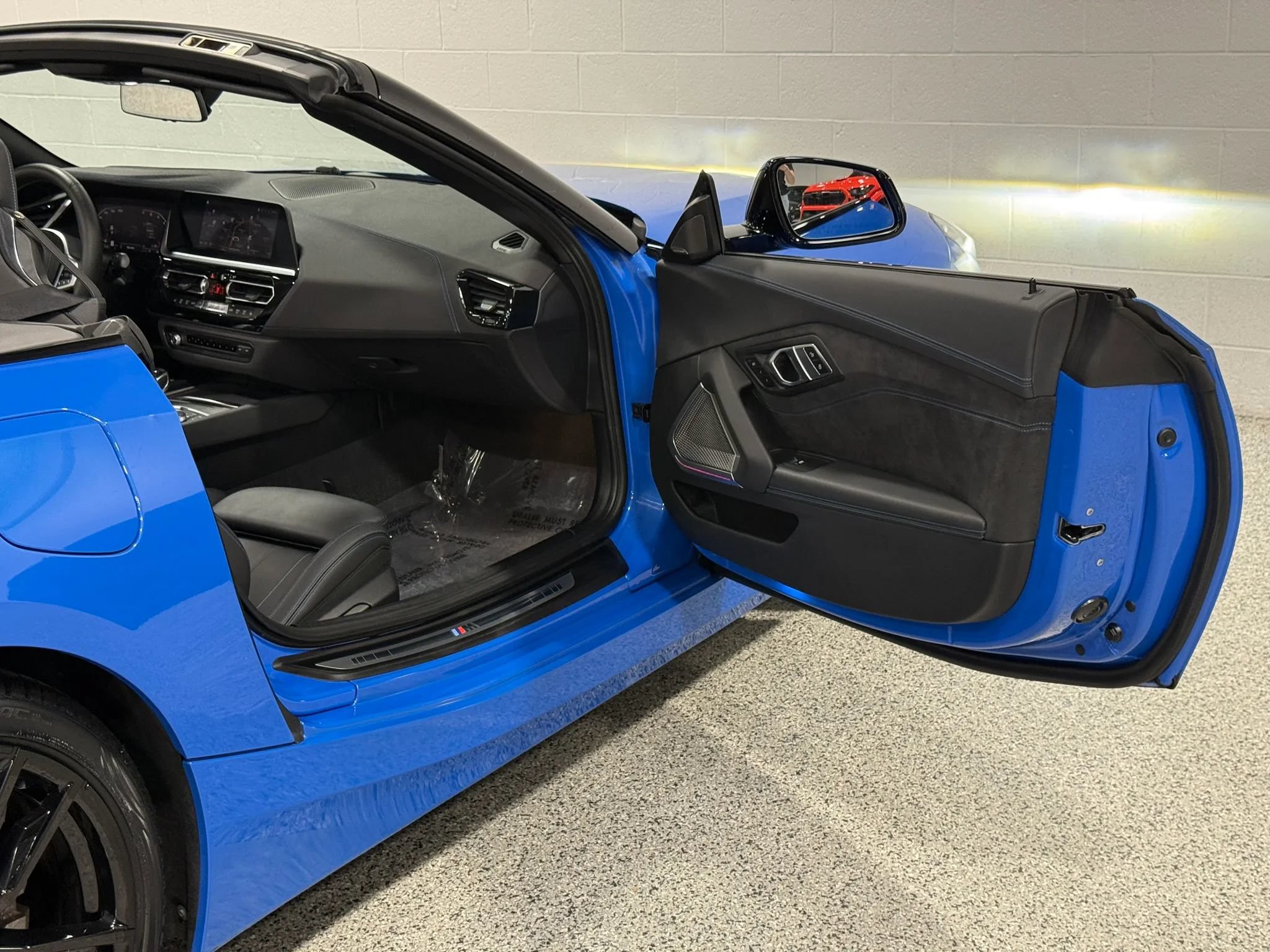 Used 2019 BMW Z4 sDrive30i w/ M Sport Package RWD image 46