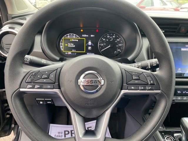 Used 2021 Nissan Kicks SV FWD image 9