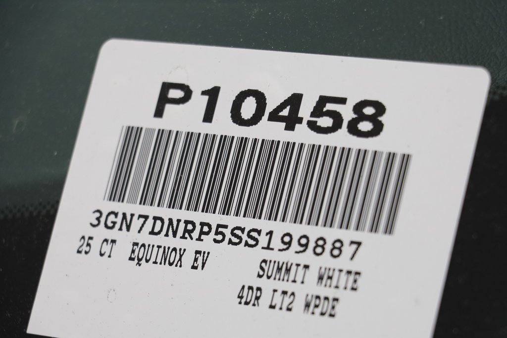 Certified 2025 Chevrolet Equinox EV LT image 26