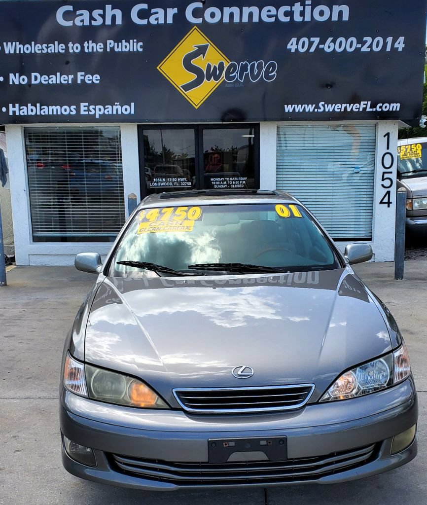 Used 2001 Lexus ES 330 FWD image 3