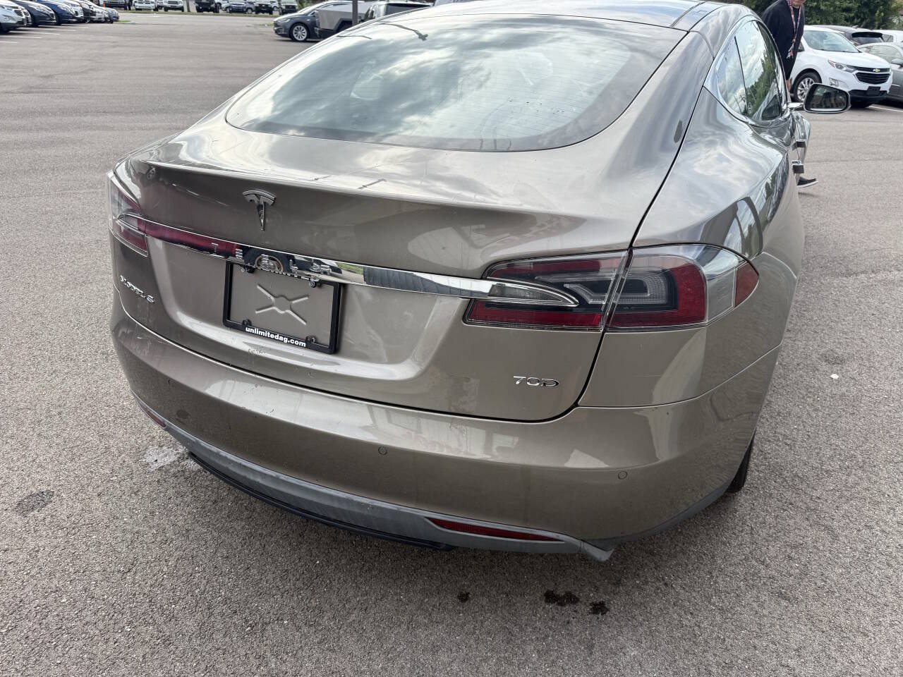 Used 2015 Tesla Model S 70D AWD/4WD image 8