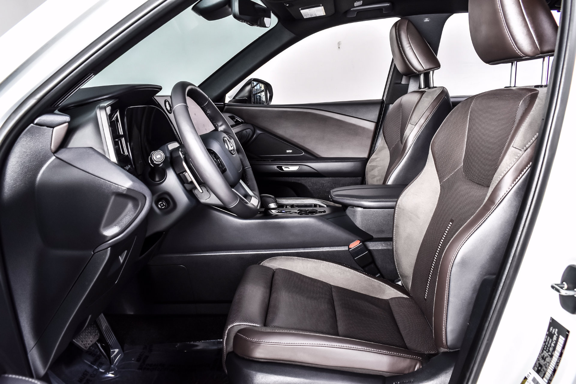 Used 2025 Lexus TX 350 AWD w/ Technology Package image 14