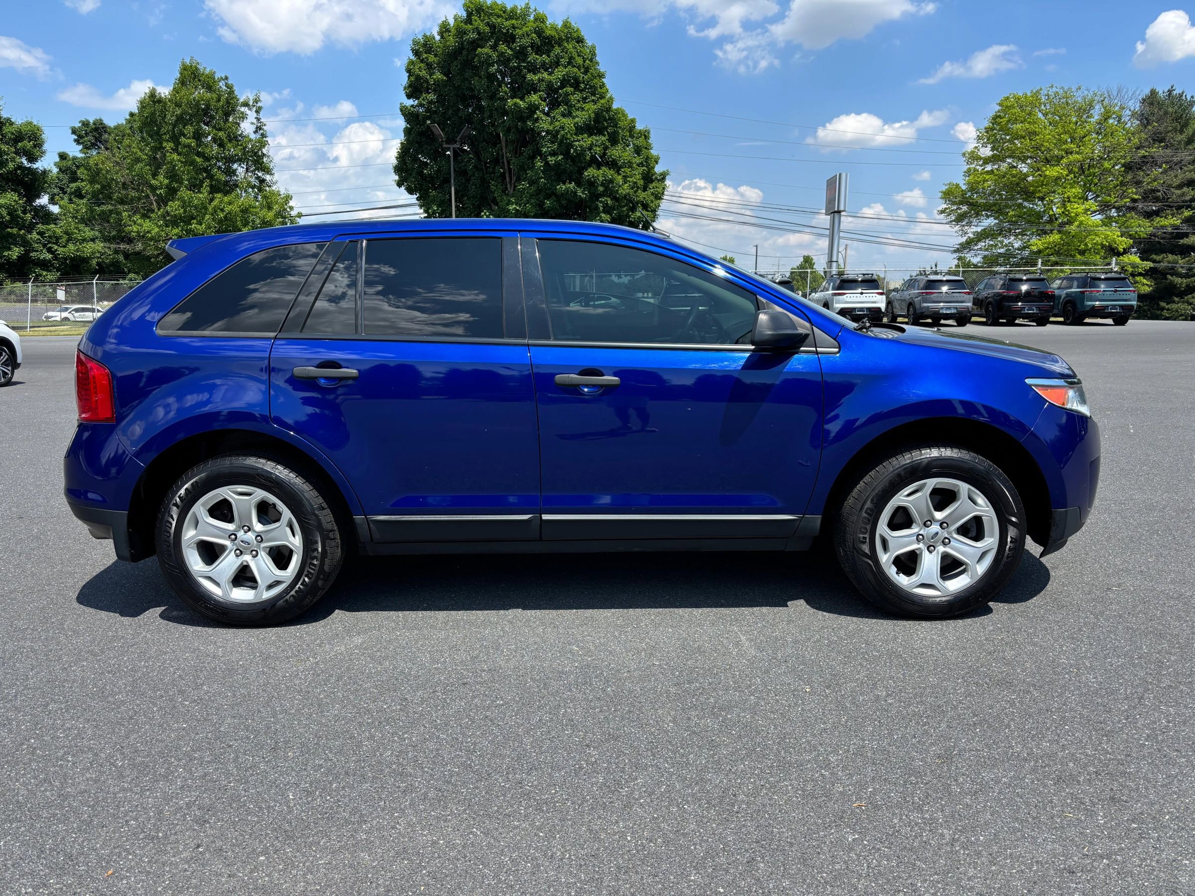 Used 2014 Ford Edge SE AWD/4WD image 4