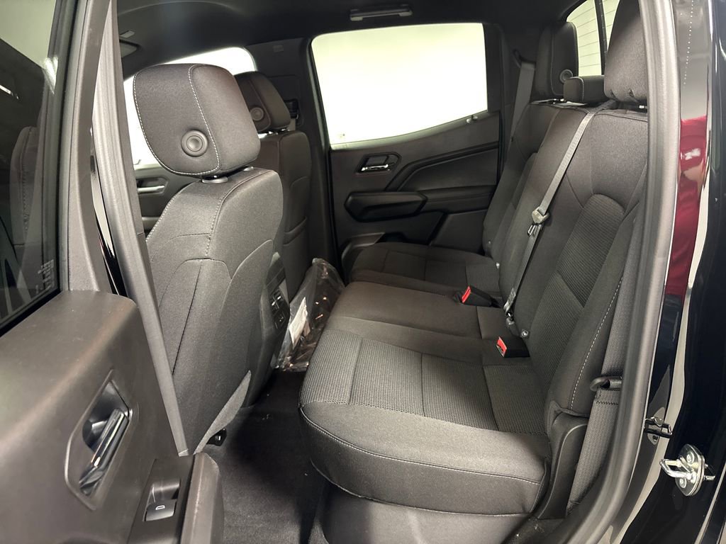 New 2026 GMC Canyon Elevation w/ Convenience Package RWD image 28