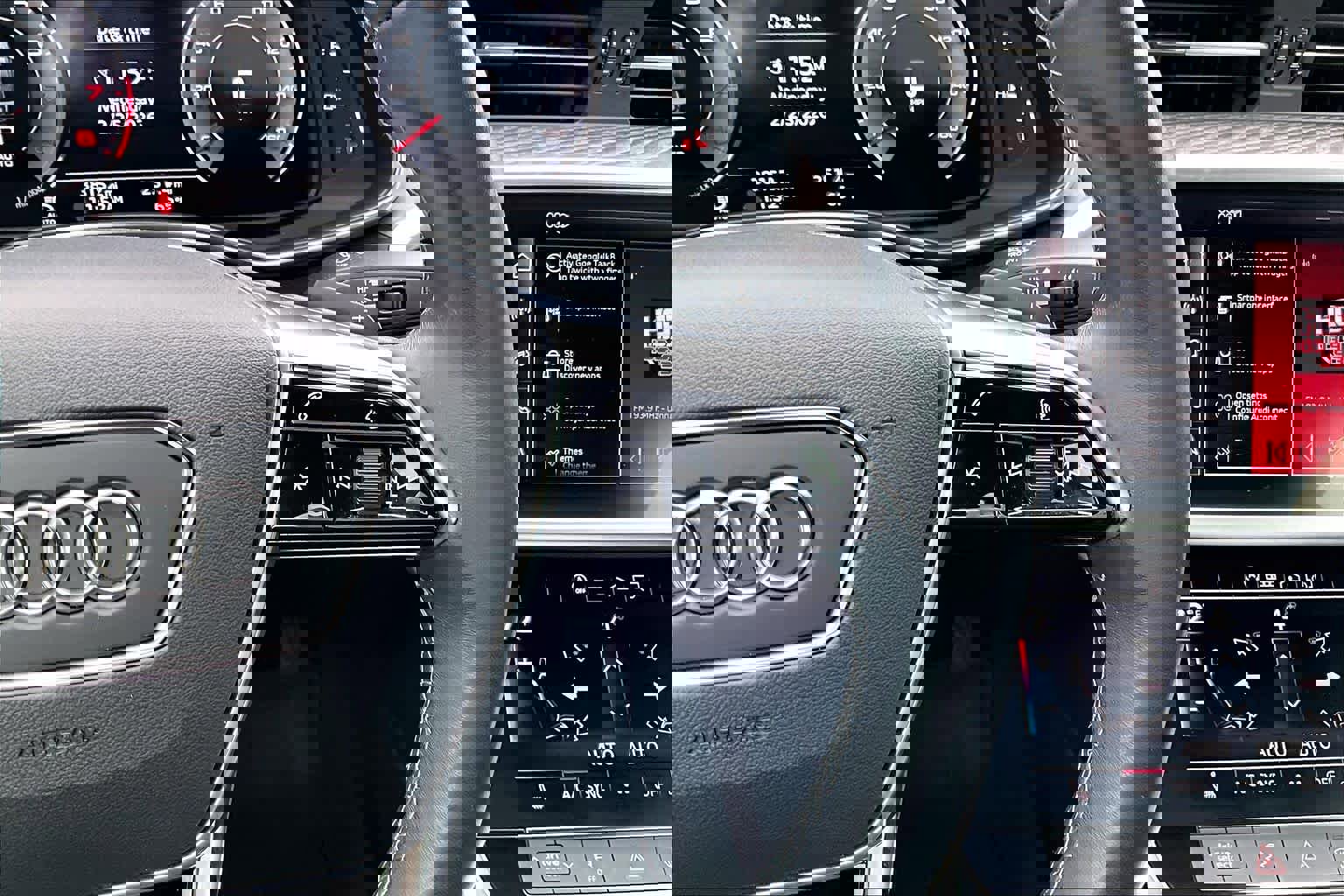 Used 2024 Audi A6 Premium image 25