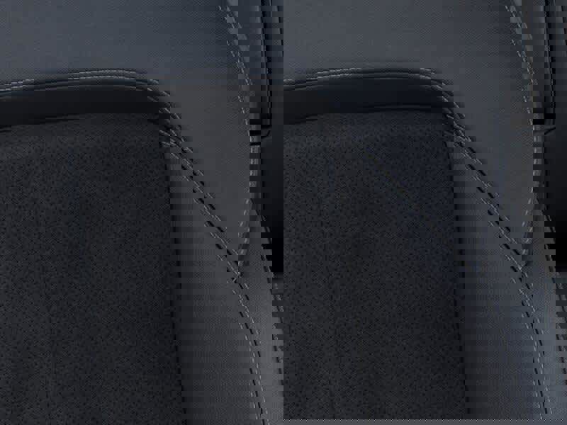 New 2026 Jeep Grand Cherokee Altitude image 44