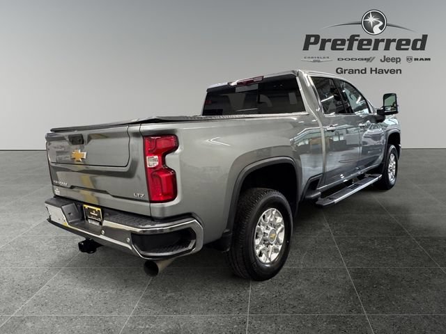 Used 2024 Chevrolet Silverado 2500 LTZ w/ LTZ Plus Package AWD/4WD image 19