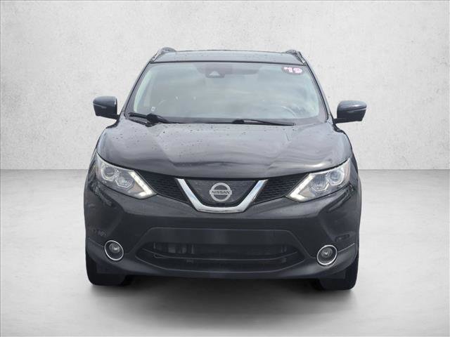 Used 2019 Nissan Rogue Sport SL w/ Premium Package FWD image 2