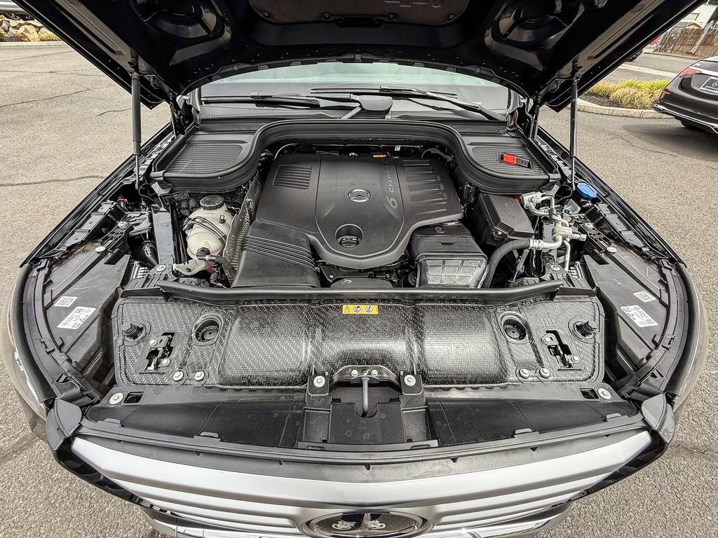 New 2026 Mercedes-Benz GLS 450 4MATIC image 27