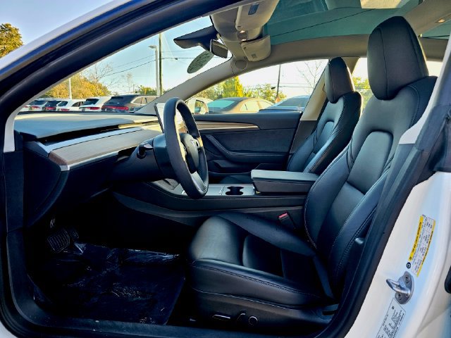Used 2023 Tesla Model 3 Standard Range RWD image 17