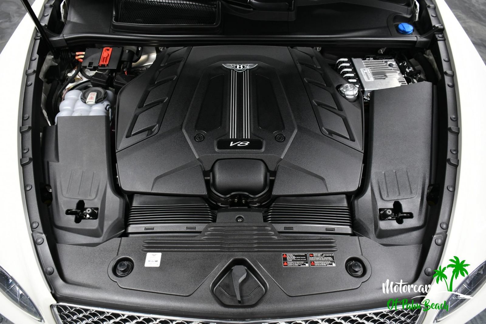 Used 2023 Bentley Bentayga AWD/4WD image 30