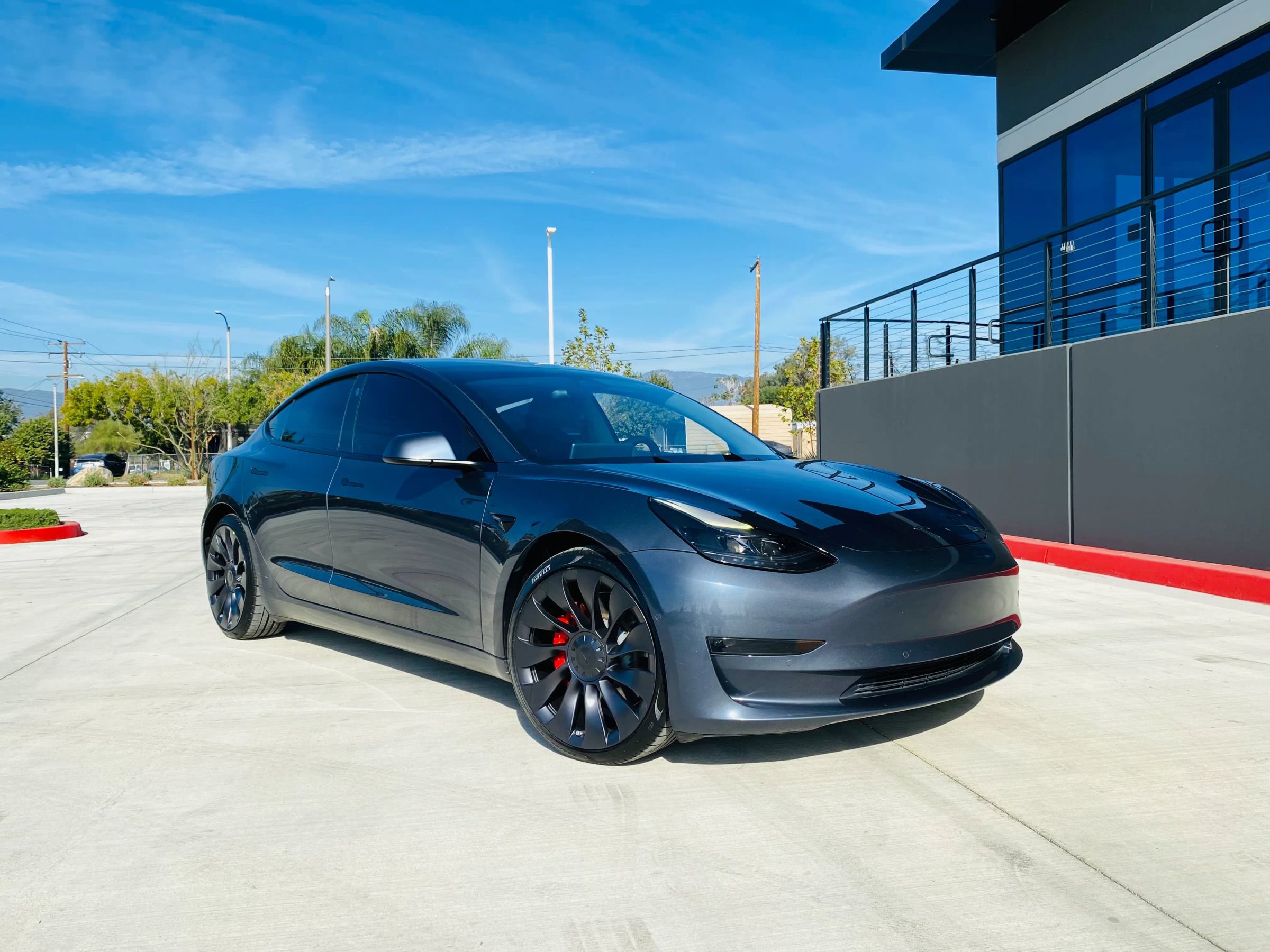 Used 2022 Tesla Model 3 Performance image 10