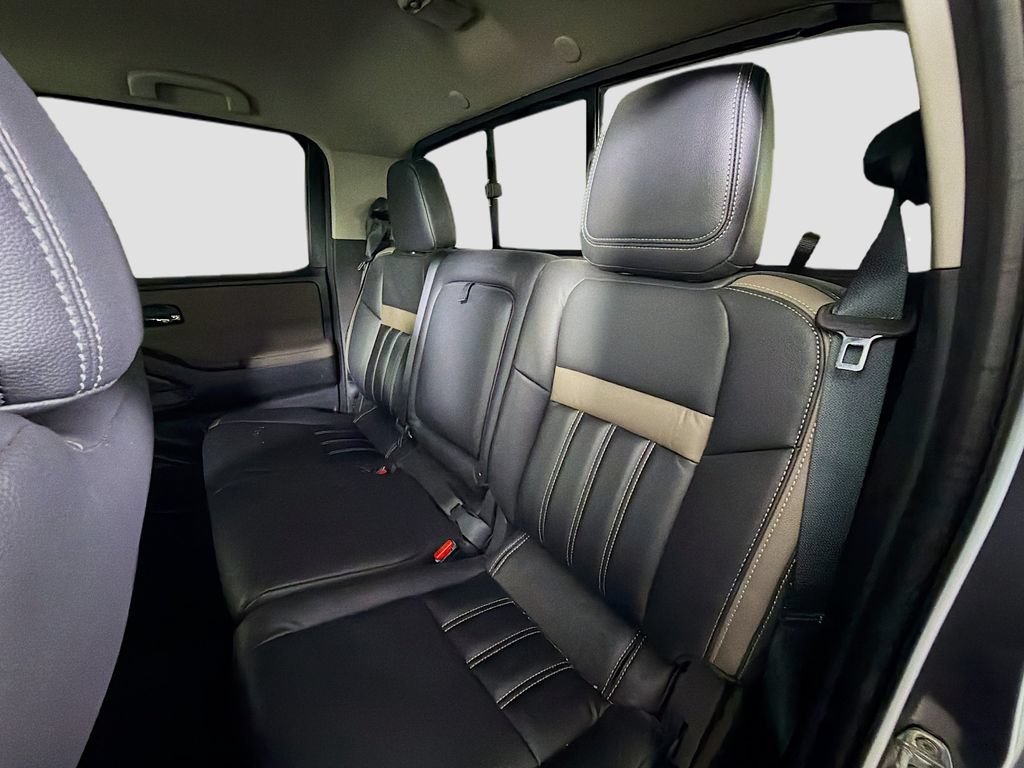 Used 2022 Nissan Frontier SV RWD image 24