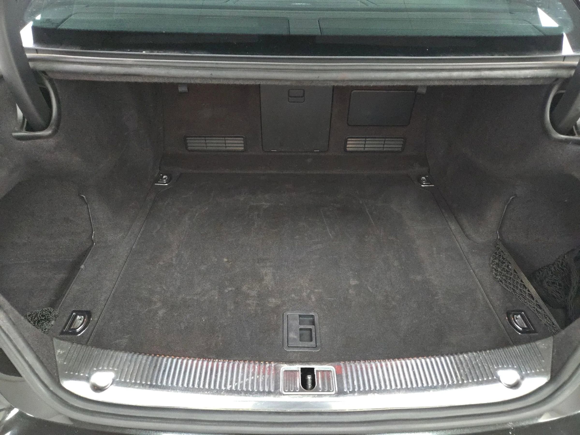 Used 2014 Audi A8 L 3.0T image 11