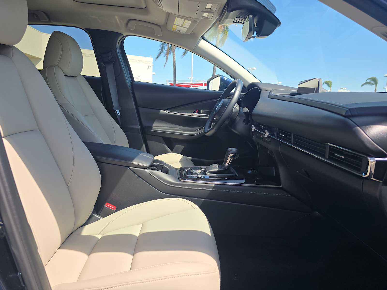 Used 2025 MAZDA CX-30 AWD 2.5 S w/ Preferred Package image 11