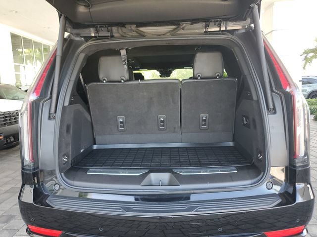 Used 2023 Cadillac Escalade Sport Platinum w/ LPO, ONYX Package AWD/4WD image 6