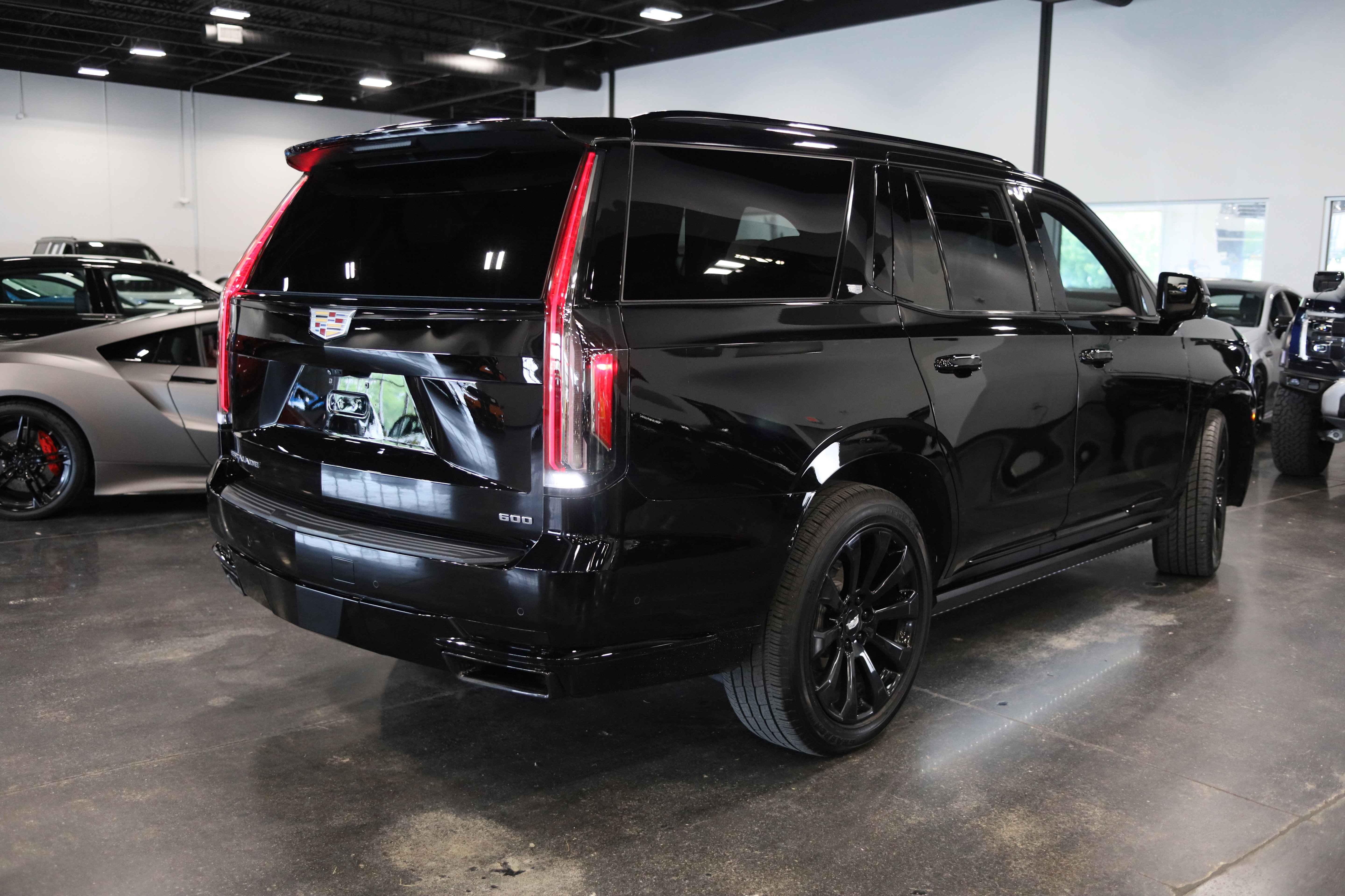 Used 2022 Cadillac Escalade Sport w/ Touring Package AWD/4WD image 6