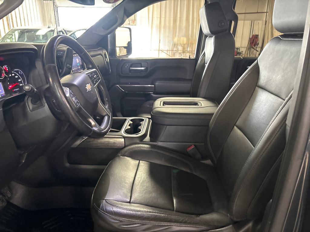 Used 2020 Chevrolet Silverado 3500 LTZ w/ LTZ Plus Package AWD/4WD image 14