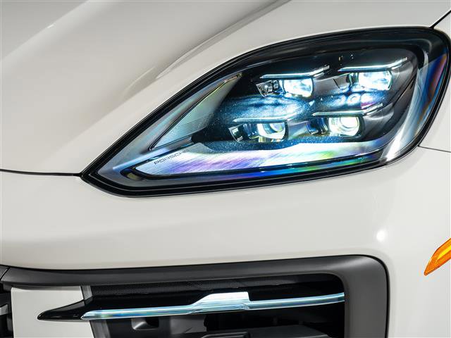 New 2026 Porsche Cayenne S image 12