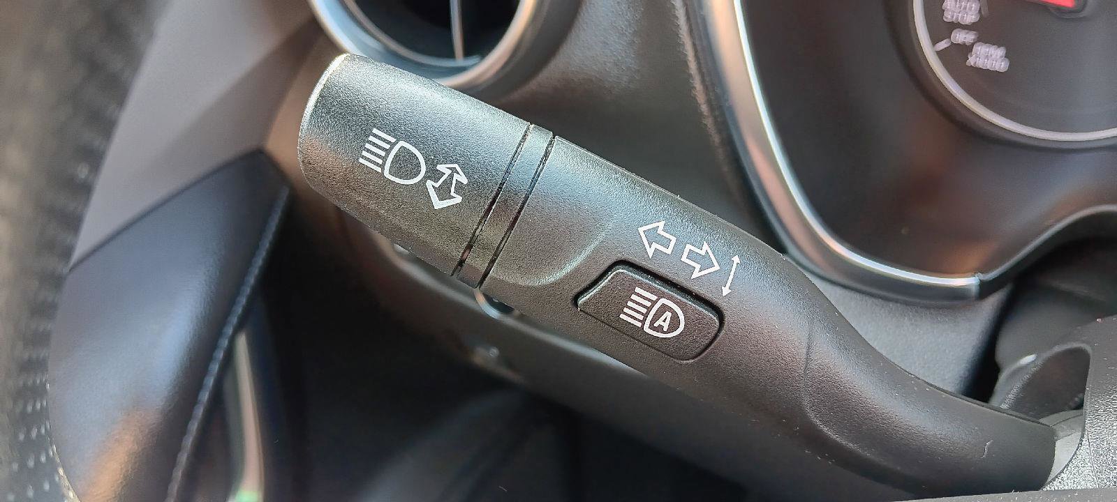 Used 2022 Chevrolet Blazer LT image 16