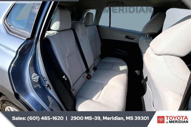 Used 2022 Toyota Corolla Cross L image 19