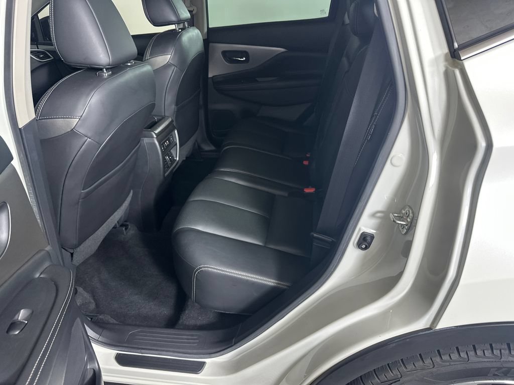 Used 2020 Nissan Murano SL w/ Moonroof Package FWD image 21