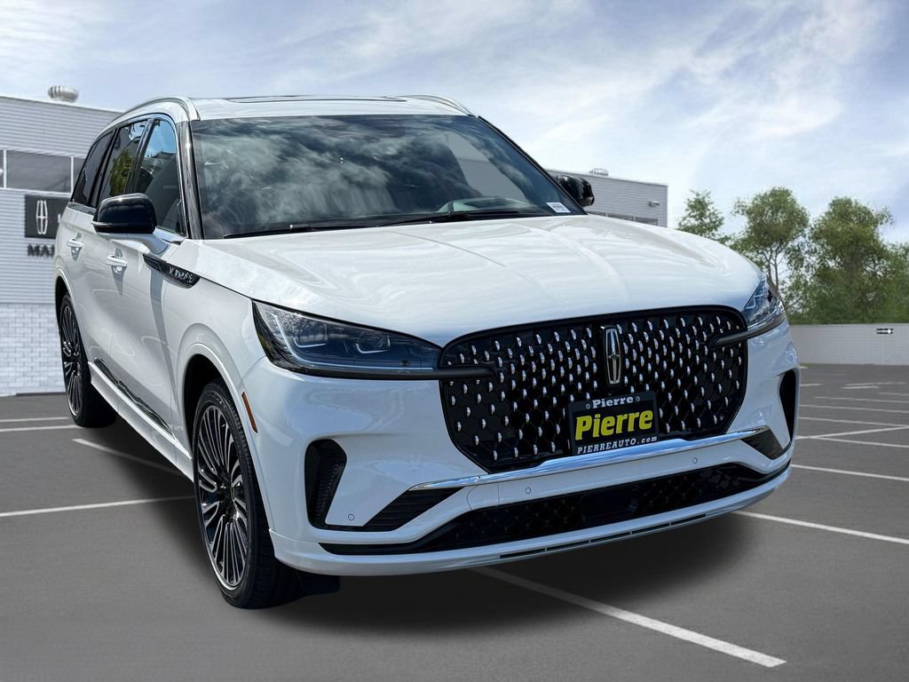 New 2026 Lincoln Aviator Black Label w/ Dynamic Handling Package AWD/4WD image 2