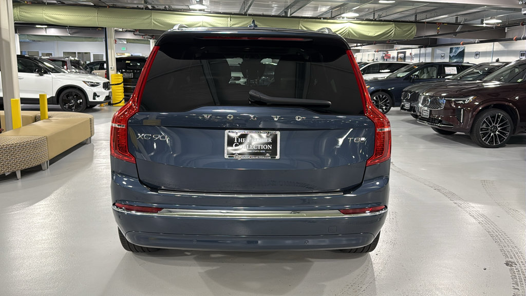 Certified 2025 Volvo XC90 T8 Plus w/ Protection Package Premier AWD/4WD image 3