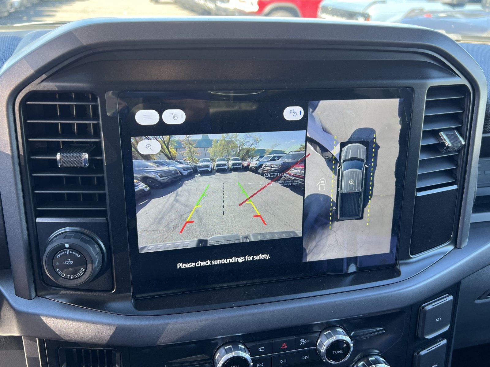 New 2025 Ford F150 Lightning XLT AWD/4WD image 19