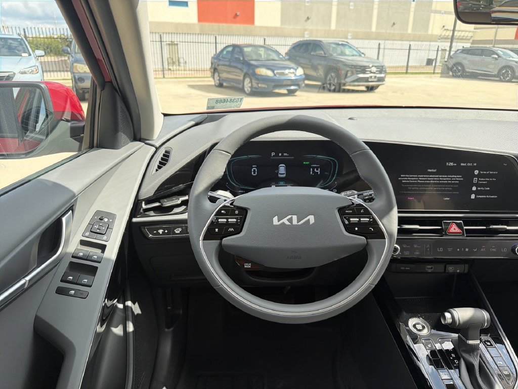New 2026 Kia Niro EX FWD image 11