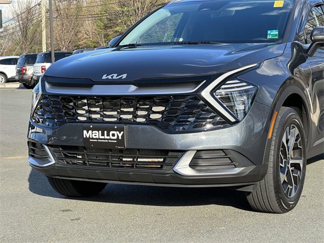 Used 2024 Kia Sportage EX image 6