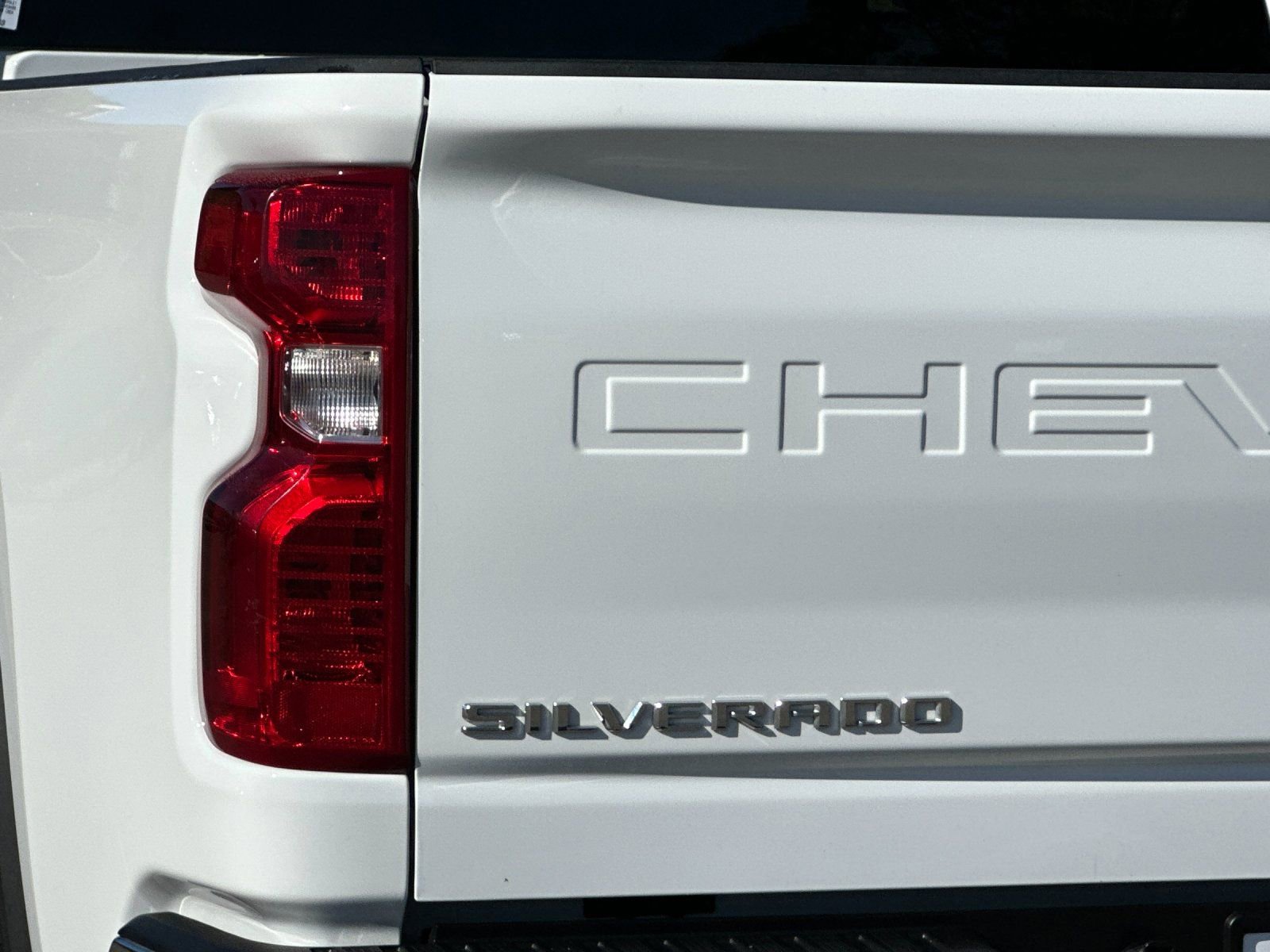 Used 2025 Chevrolet Silverado 2500 LT image 35