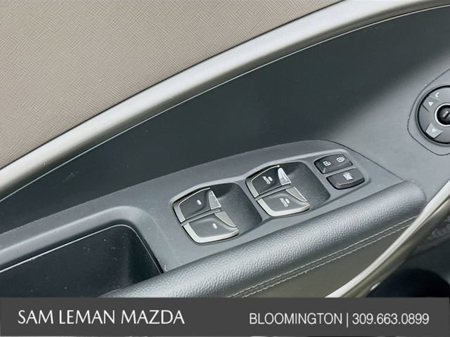 Used 2018 Hyundai Santa Fe Limited FWD image 20