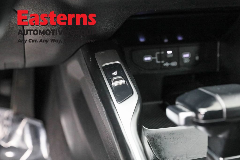 Used 2024 Kia Sorento S image 21