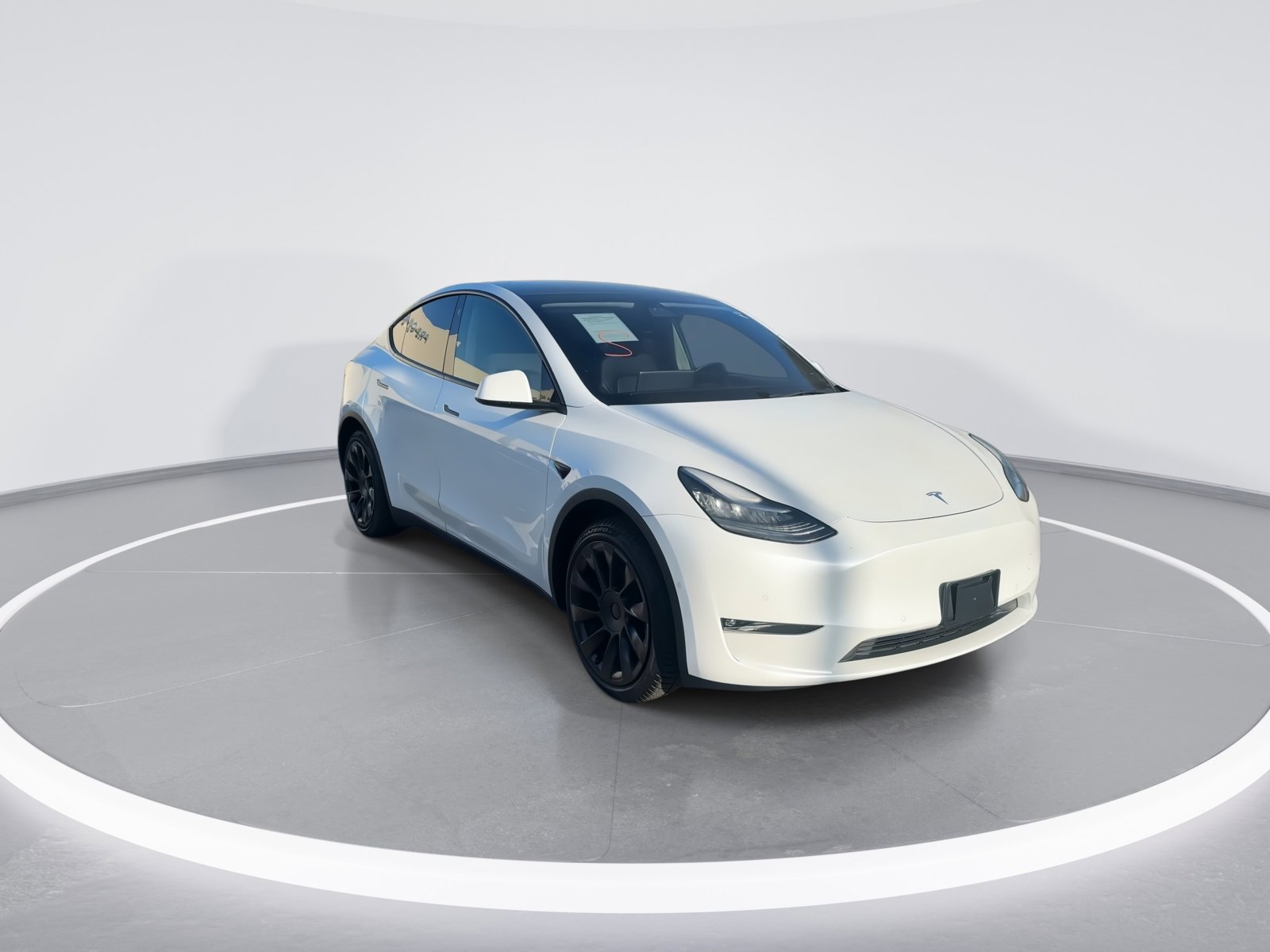 Used 2021 Tesla Model Y Long Range image 2