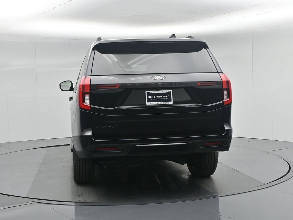 New 2026 Ford Expedition Platinum w/ Stealth Performance Package AWD/4WD image 53