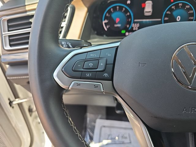 Used 2024 Volkswagen Atlas SE FWD image 19