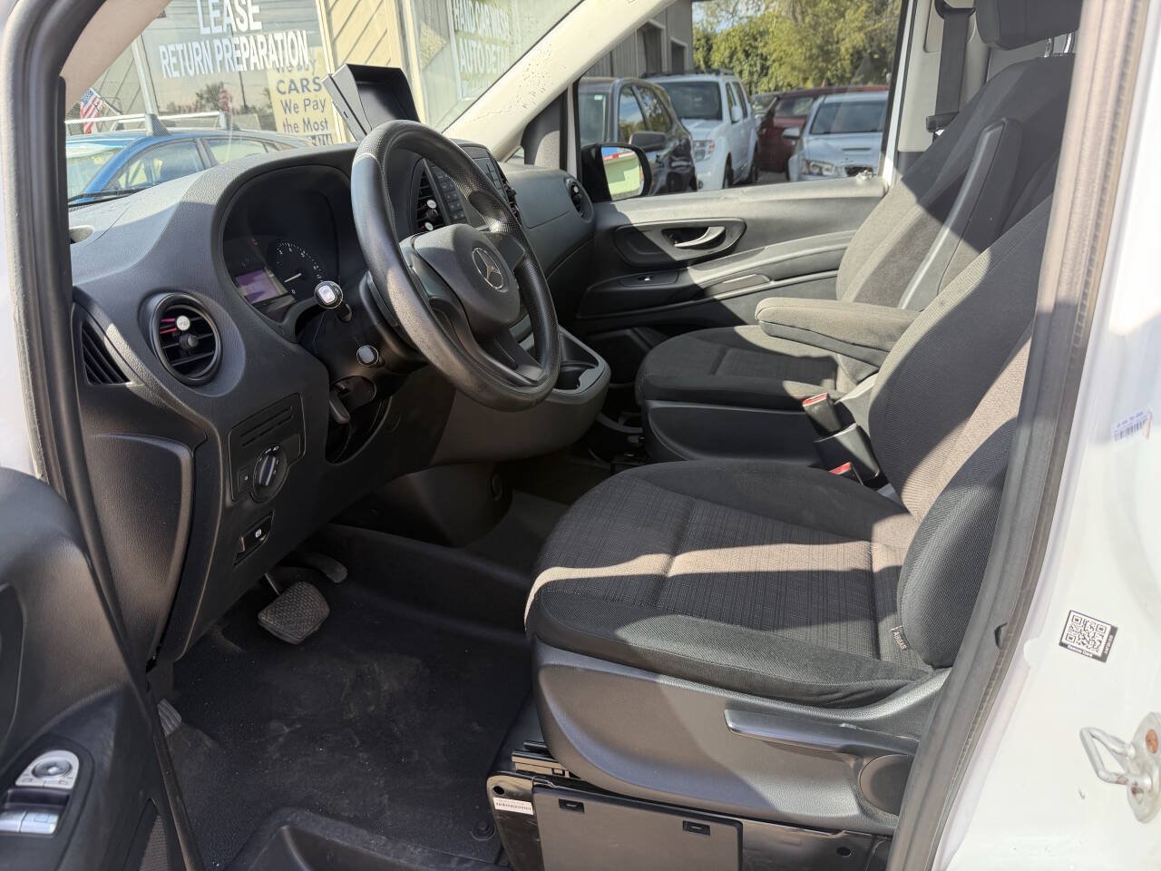 Used 2019 Mercedes-Benz Metris image 25