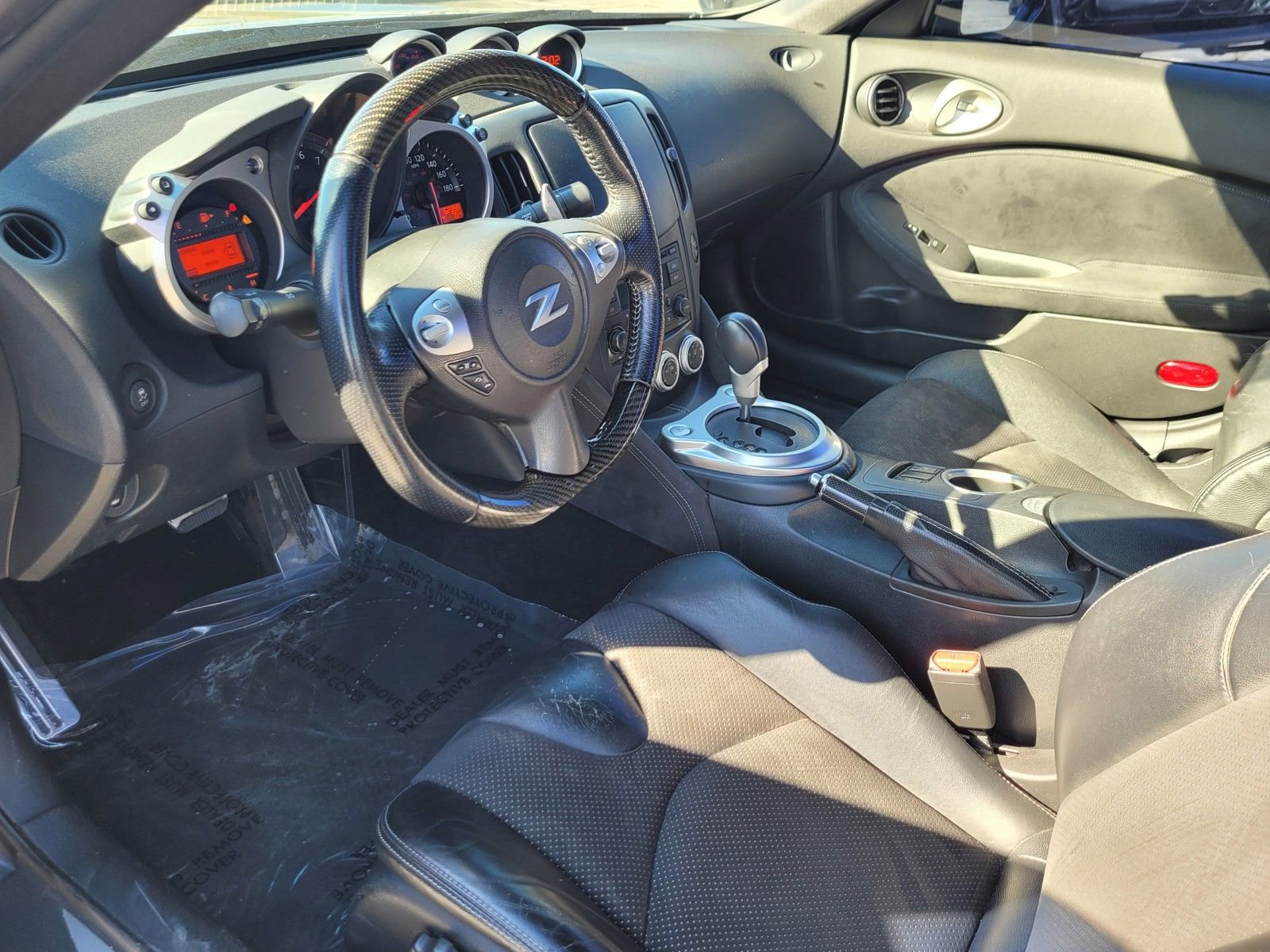 Used 2015 Nissan 370Z Touring w/ Aerodynamics Package image 11
