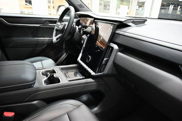 New 2026 GMC Acadia Elevation w/ Elevation Premium Package image 14