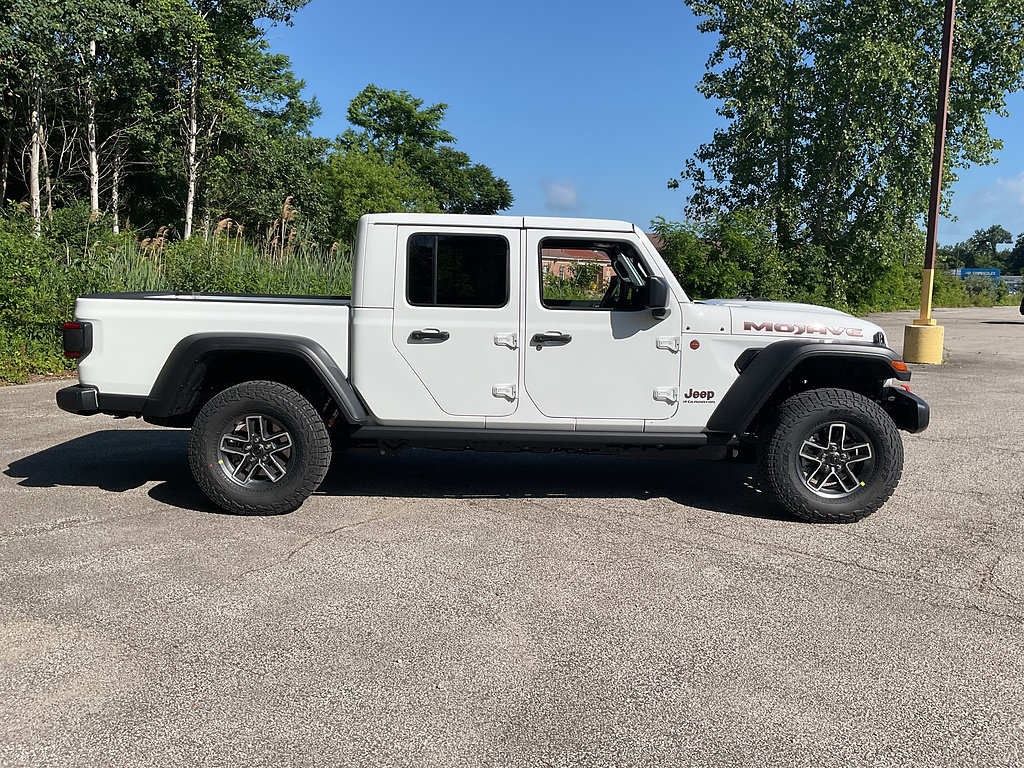 New 2026 Jeep Gladiator Mojave w/ Safety Group AWD/4WD image 4