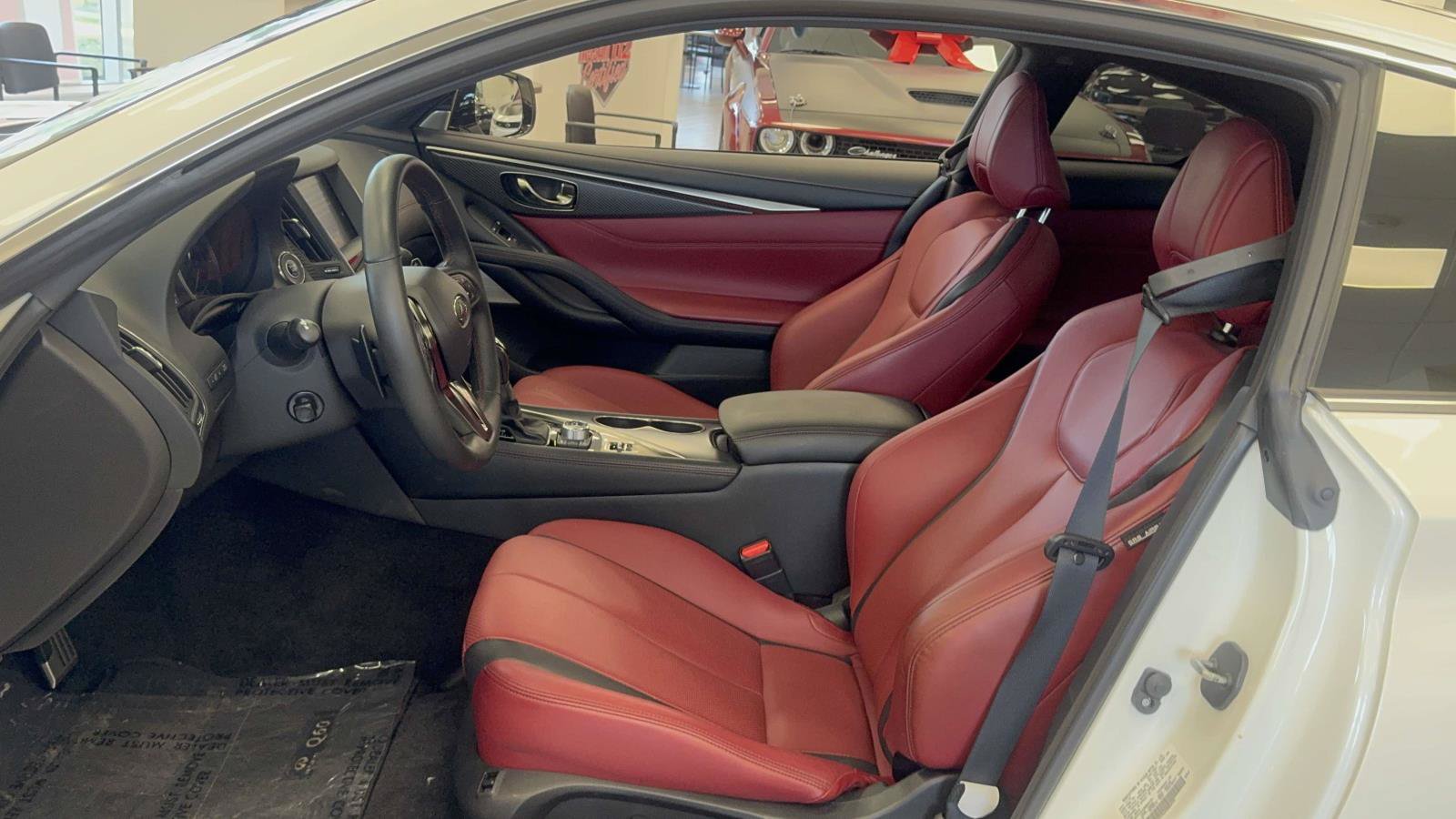 Used 2022 INFINITI Q60 Red Sport 400 w/ Cargo Package RWD image 15