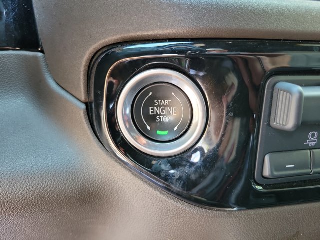 Used 2024 Chevrolet Silverado 1500 LTZ image 14