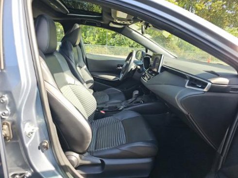 Used 2024 Toyota Corolla XSE FWD image 10