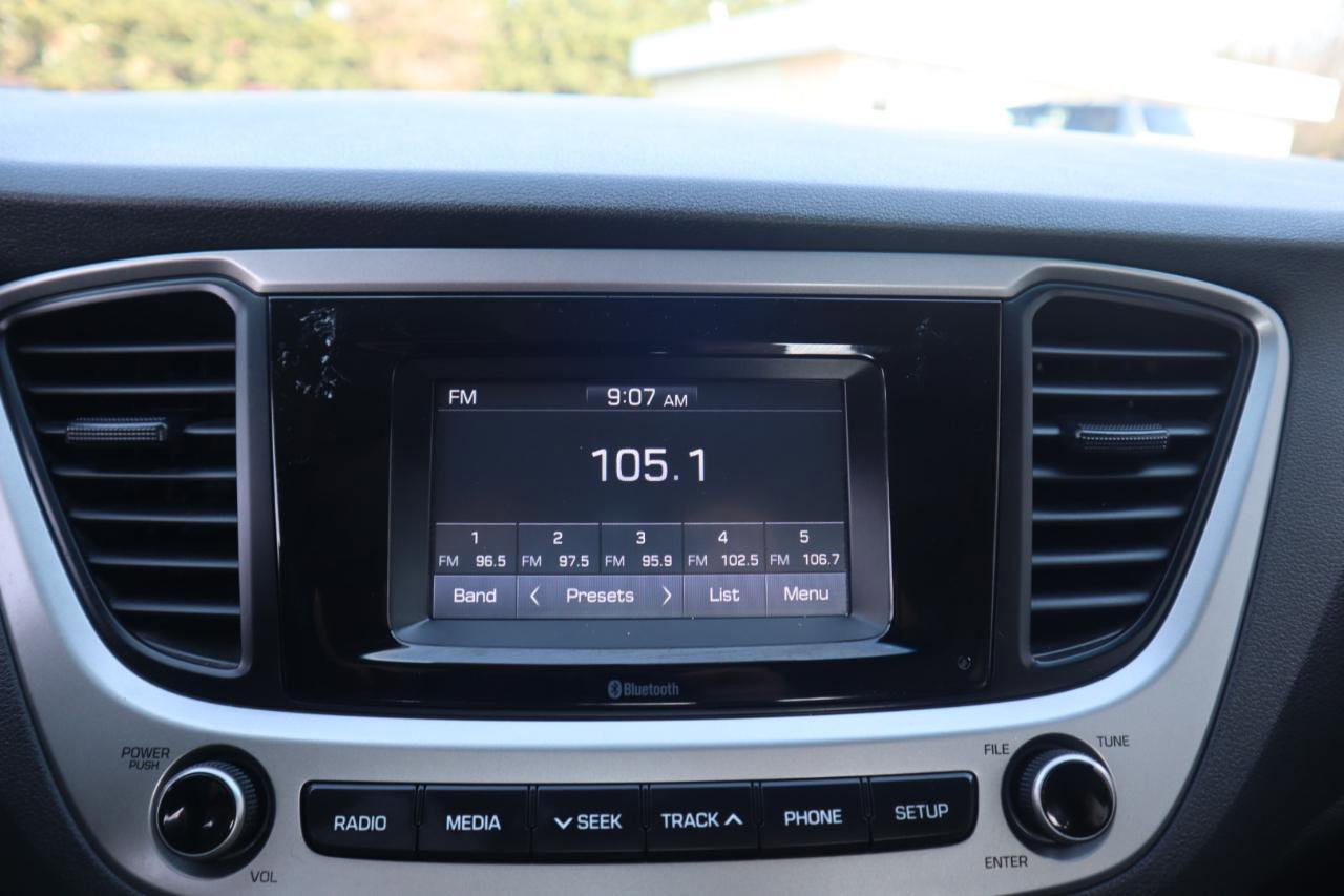 Used 2021 Hyundai Accent SE image 51