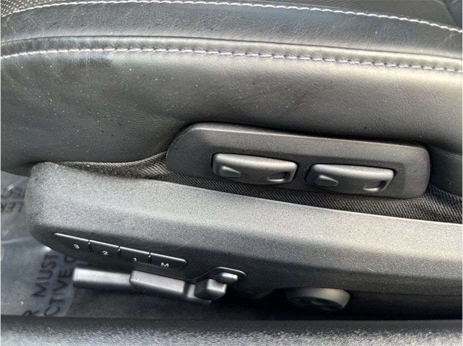 Used 2021 Mercedes-Benz AMG GT Coupe image 21